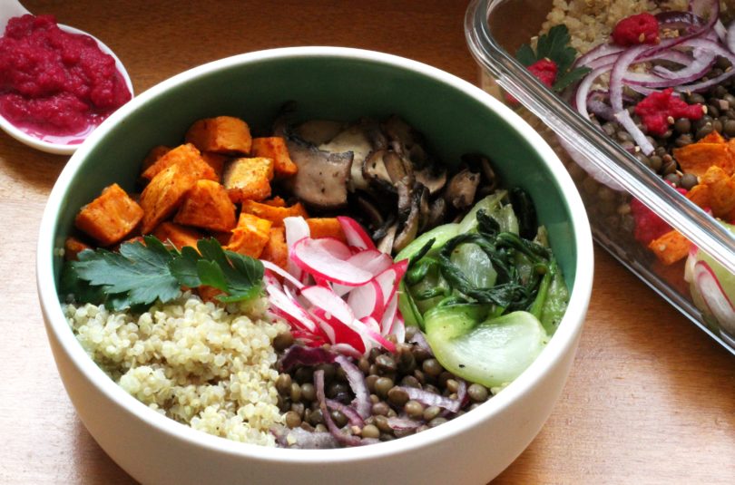 Buddha bowl au quinoa lentilles vertes et légumes d’hiver