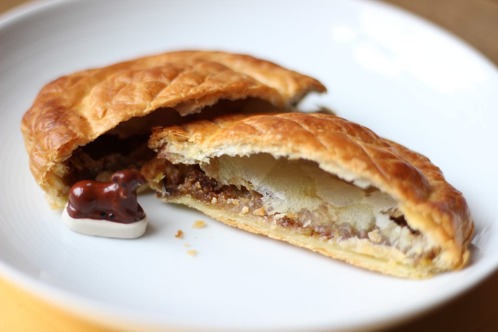 Mini galettes des rois à la crème d’amandes et pistaches