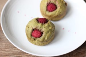 muffins-matcha-framboises